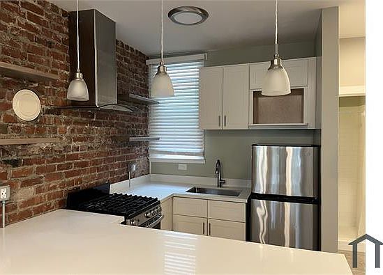 1st image of 525 Hyde St APT 11