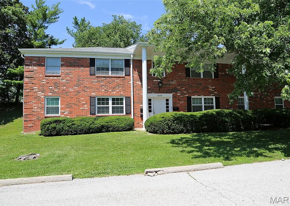 1st image of 3204 Denmark Dr APT A