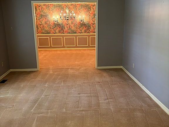 Living Room/Dining Room