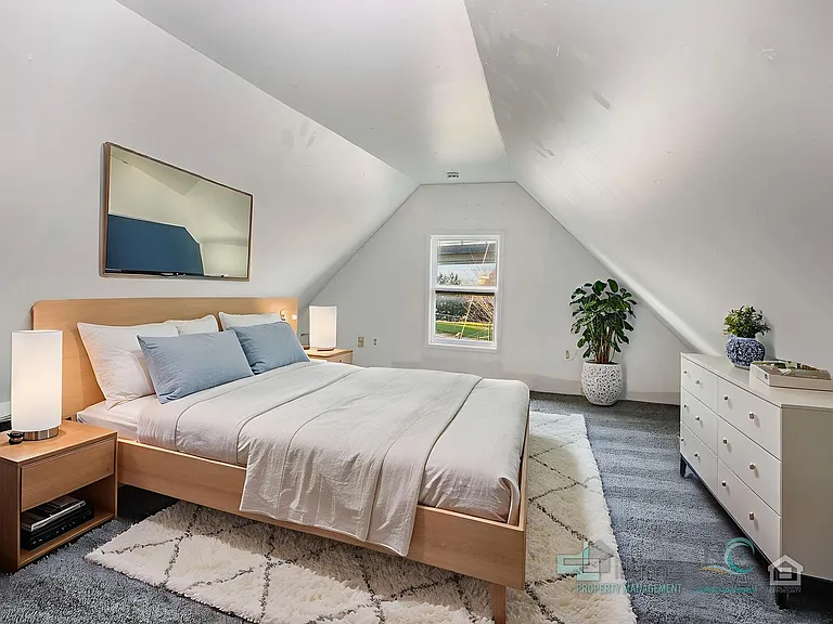 301 Alameda Ave — Photo 38