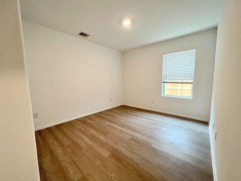 14510 Woodcott Warren Way — Photo 19