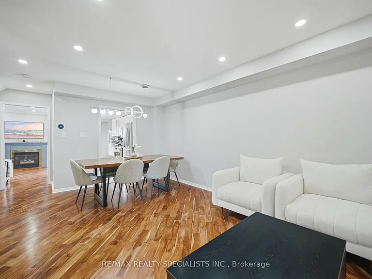 5230 Glen Erin Dr #119 — Photo 14