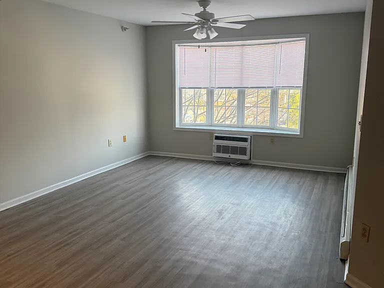 7307 N Port Washington Rd #208 — Photo 4