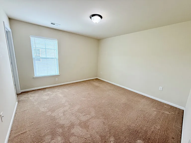 5373frontright_06242026