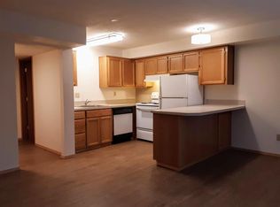 6458 SE Division St, Portland, OR 97206