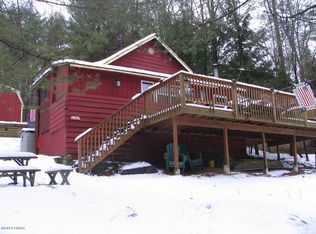 1 Kleinhans Pond Rd, Hawley, PA 18428
