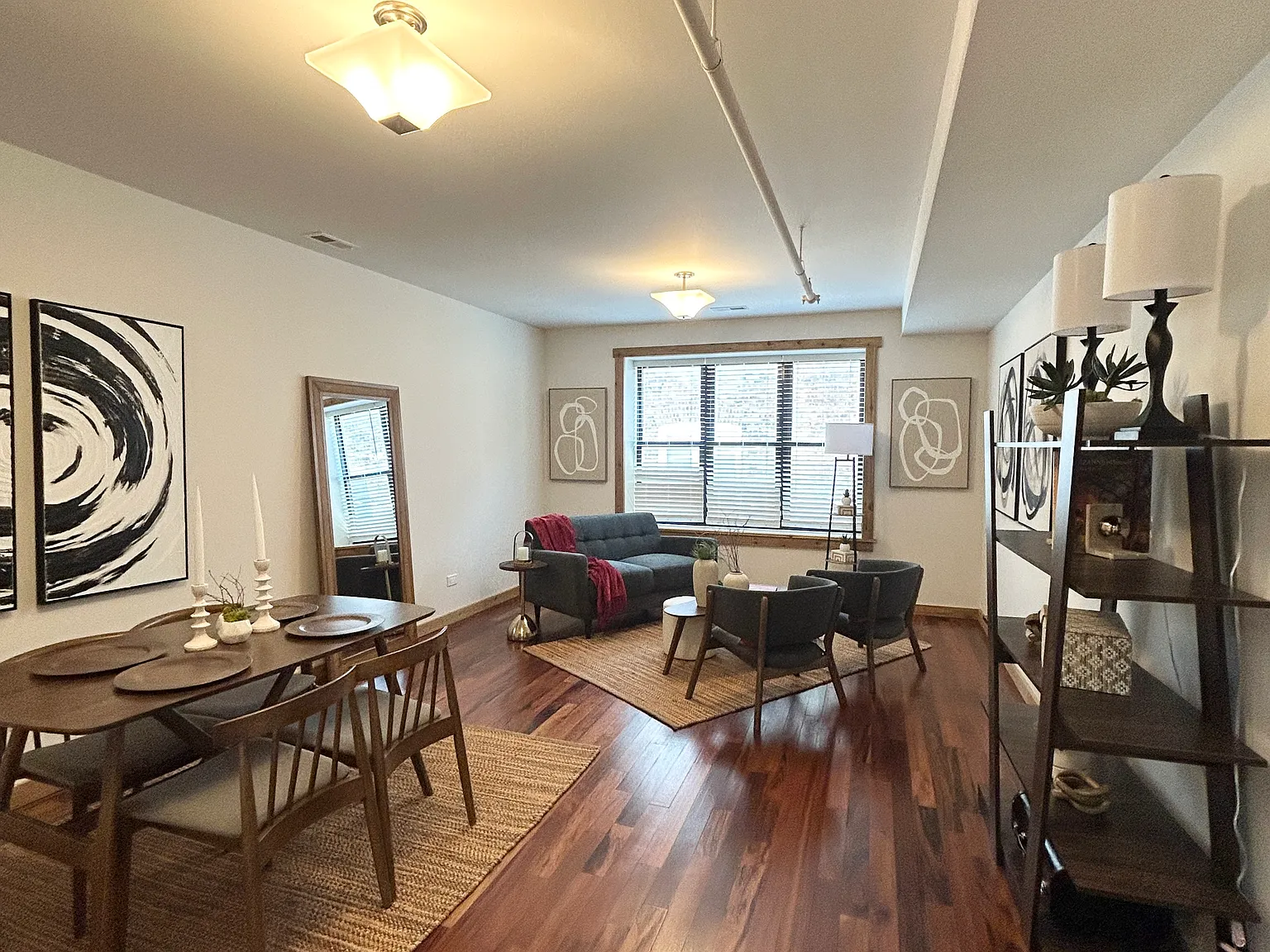 2 bed, 2.5 bath, 1050 sqft, $2,800 — Photo 1