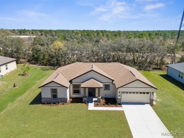 34 Lupine St, Homosassa, FL 34446