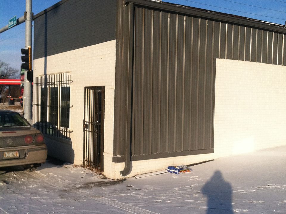 2001 N 72nd St_12302014