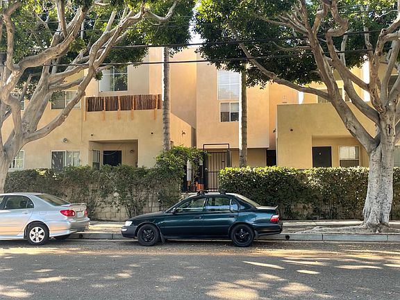 5th image of 1757 17th St APT 7