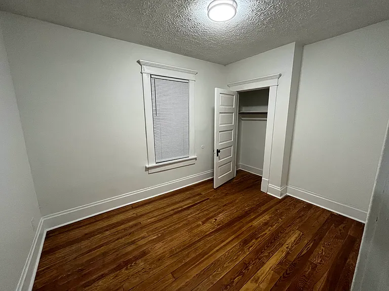 88 Hawkes Ave — Photo 22