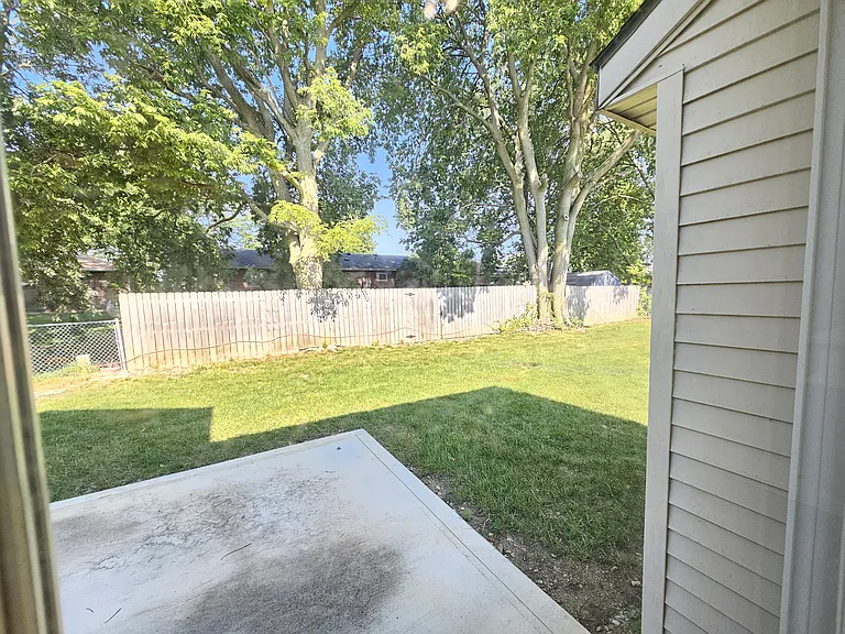 30 Westhaven Dr — Photo 42