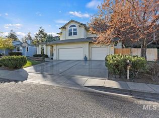 1107 E Hearthstone Dr, Boise, ID 83702