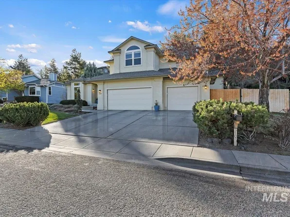 1107 E Hearthstone Dr, Boise, ID 83702