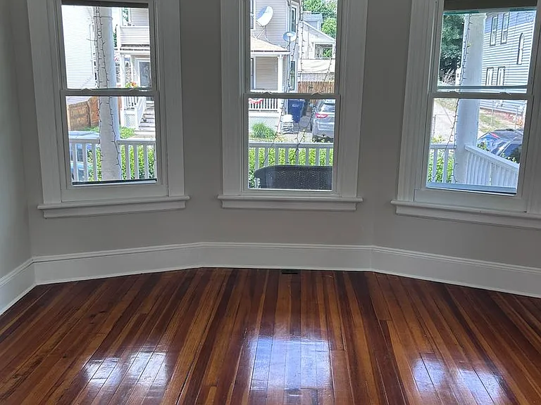 25 Church St — Photo 14