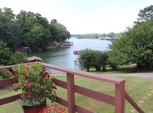 135 Oak Hollow Rd, Moneta, VA 24121