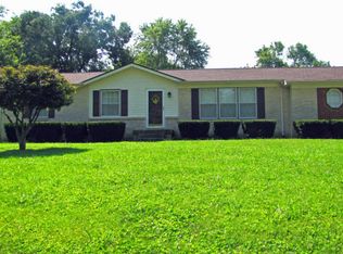 517 Paddy Run Rd, Clarksville, TN 37042