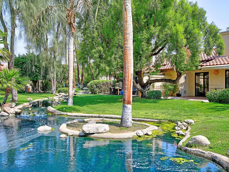 Park Palms grounds are beautiful with water features througout.