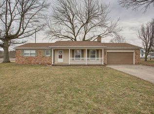 313 S Locust St, Pesotum, IL 61863