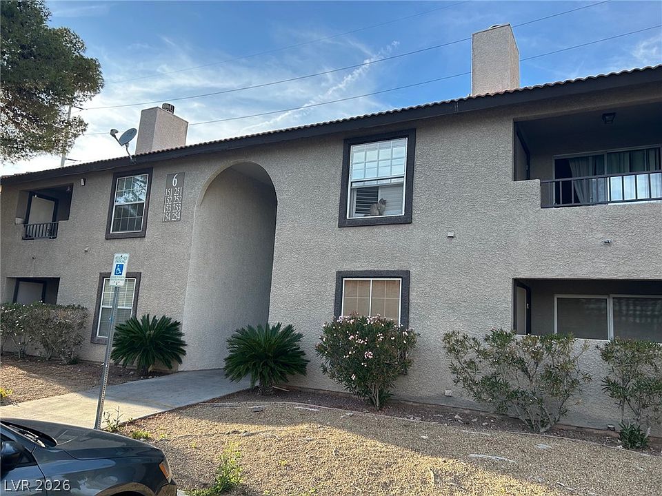 1st image of 2606 S Durango Dr APT 151