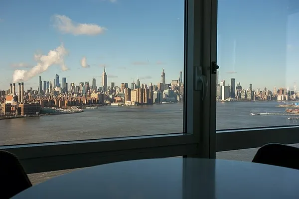 Rented by Clinton Management | media 7