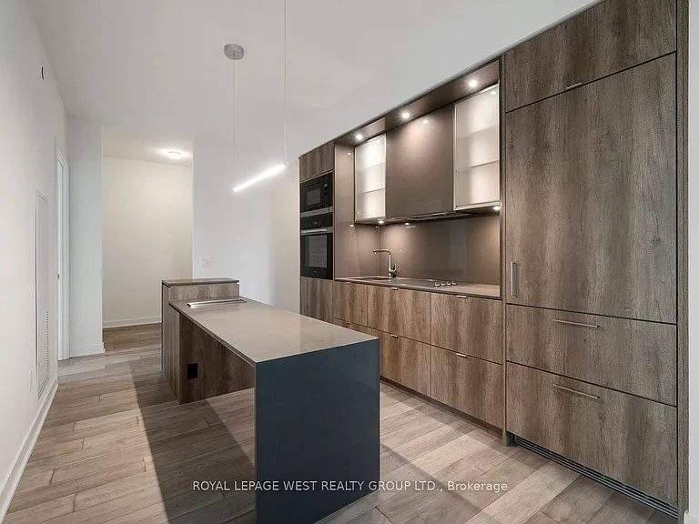 11 Yorkville Ave #1310 — Photo 11