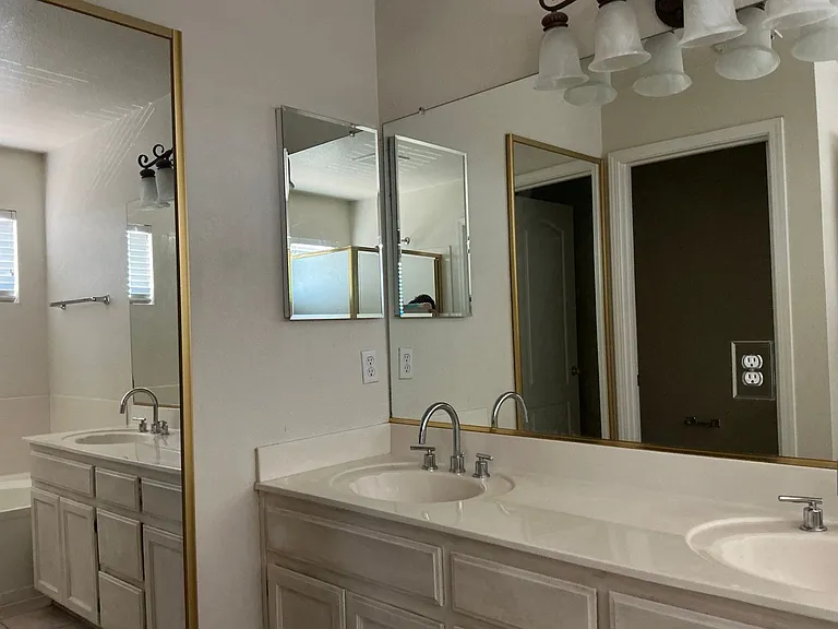 2023 Lauritson Ln — Photo 13