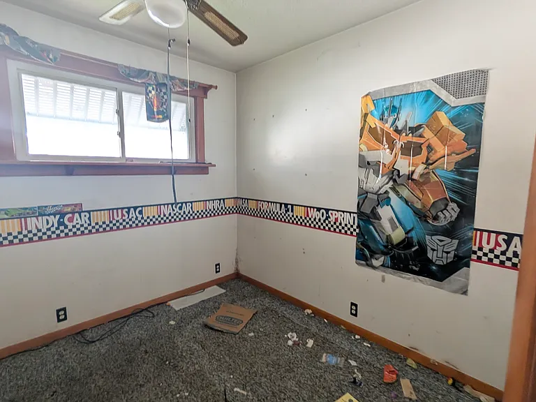 1108 E Arcadia Ave — Photo 33