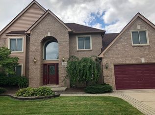 47847 Daisy Dr, Macomb, MI 48044