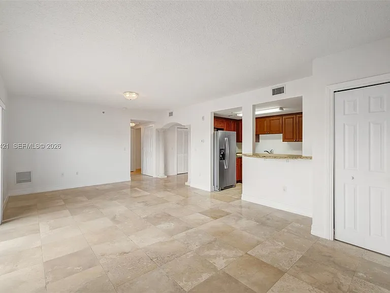 101 Sidonia Ave #404 — Photo 13