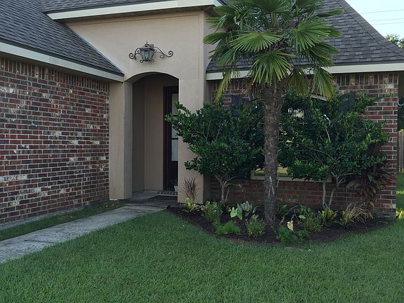 2nd image of 212 Bentgrass Dr
