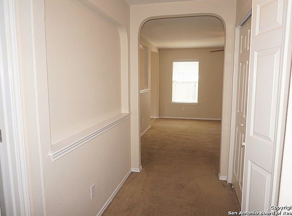 3rd image of 426 Dolly Dr
