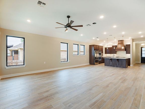 5th image of 3721 Sienna Springs Dr