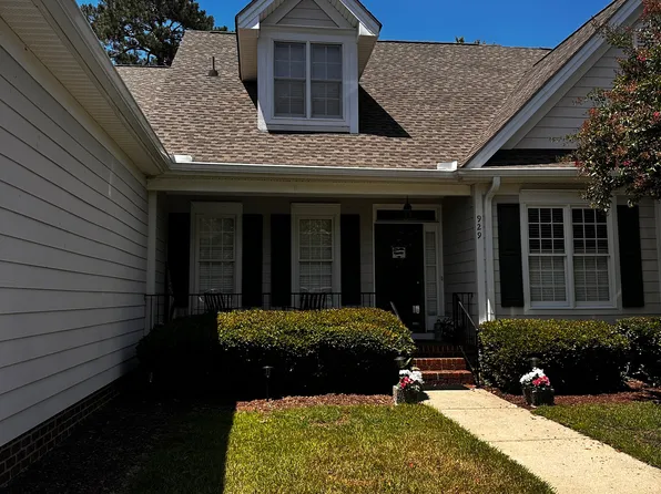 (undisclosed Address), Four Oaks, NC 27524
