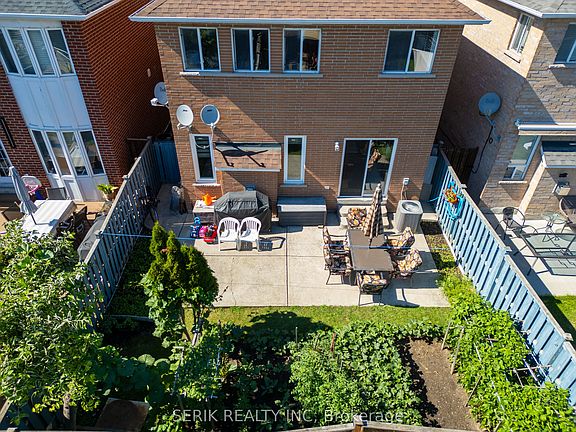 5th image of 152 Monteith Cres