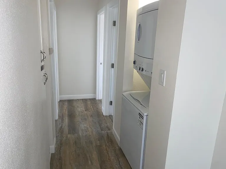 410 S 36th St — Photo 10