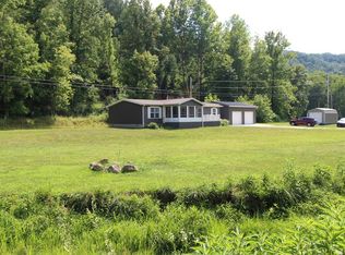 3791 Chestnut Rd, Paintsville, KY 41240