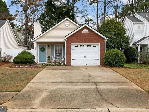 513 Stanford Pl, Woodstock, GA 30188