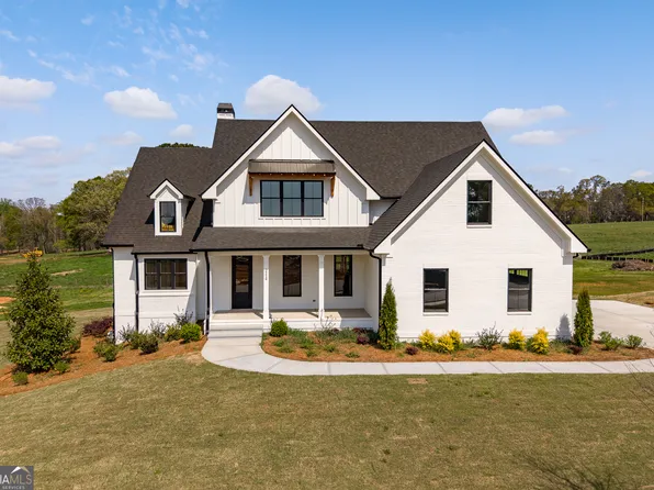 2114 Malcom Estates Dr, Bogart, GA 30622