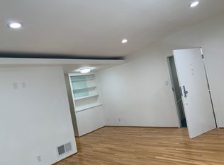 169 Almont, Beverly Hills, CA 90211