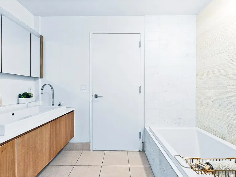 77 Hudson St #3711 — Photo 6