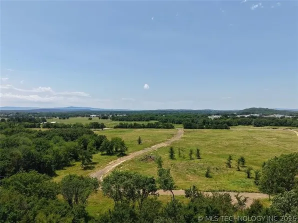 Morris Ln, Heavener, OK 74937