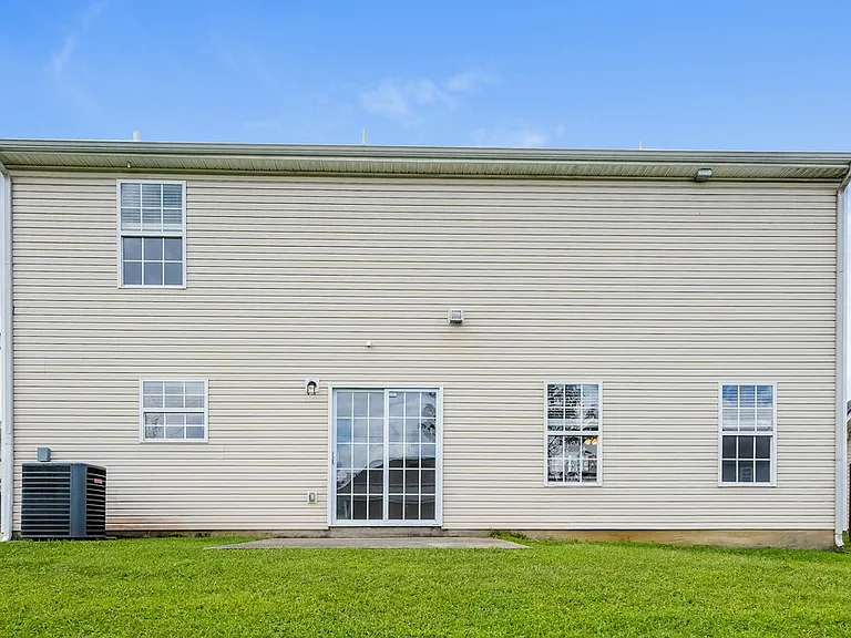 1021 Tammy Sue Ln — Photo 17