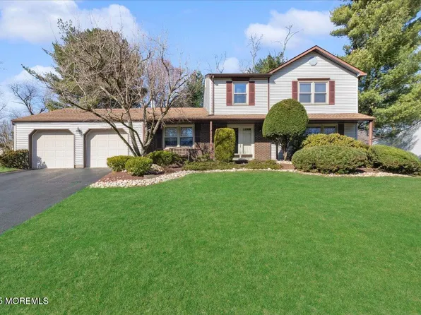 36 Colts Run, Marlboro, NJ 07746