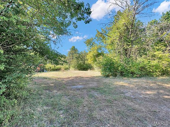 2nd image of 5695 Hill View Dr