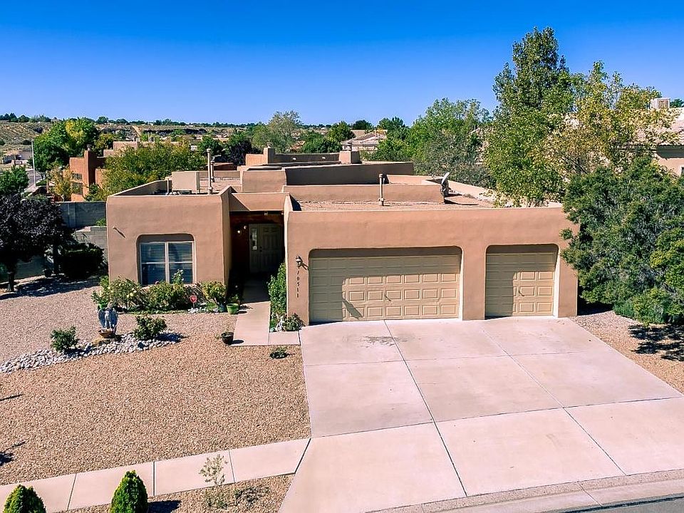 1st image of 10511 Vecchio Dr NW