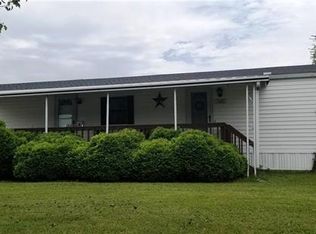 5101 Stone Terrace Dr, Whitehall, PA 18052