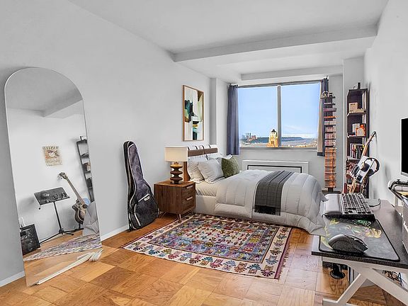 5th image of 275 W 96th St Penthouse B