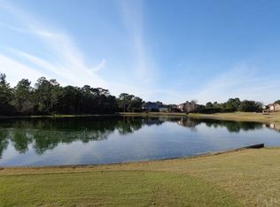 7106 Classic Ct, Navarre, FL 32566