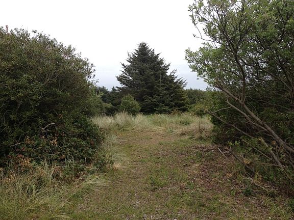 2nd image of 334 Sand Dune Ave SW